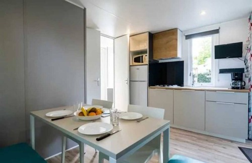 Olonne-sur-Mer House | Camping 4 étoiles - Piscine - efceif