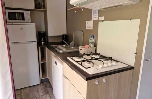 Pressignac House | Camping 4 étoiles - Piscine - ccbbhce
