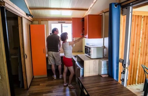 Saint-Pierre-d'Albigny Ski Chalet | Camping du Lac de Carouge * - Chalet Couples + 1 young child/PMR - 1 Bedroom - 2018 20 m2 2 to 3 people - 2 pers. included in the tariff