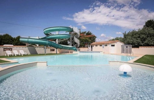 Les Achards House | Camping 3 étoiles - Piscine - ccafefa