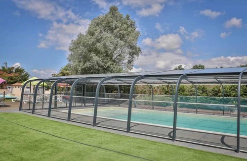 Les Achards House | Camping 3 étoiles - Piscine - ccafeff