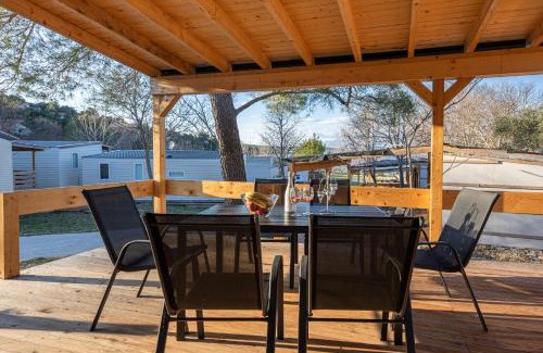 Donji Karin House | Camping Karin - Bungalow Magoro