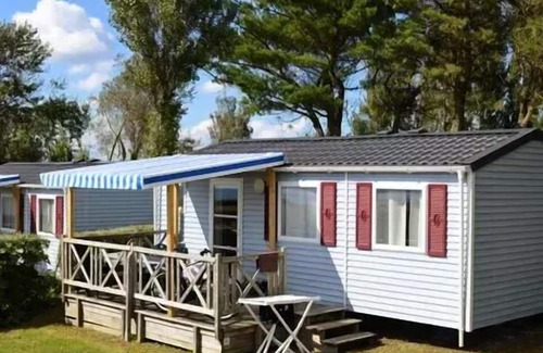 Plomodiern House | Camping Ker Vella * - Mobilhome for 5 People