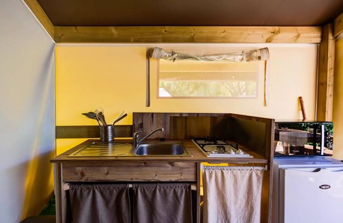 Coulon House | Camping La Venise Verte * - Ecolodge Toile & Bois 30m² (2 bedrooms - 4 people) including covered terrace 8m² - Without toilets 4 people