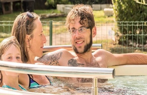 Ingrandes House | Camping Le Petit Trianon **** - Mobile Home 4 Rooms 6 People Confort
