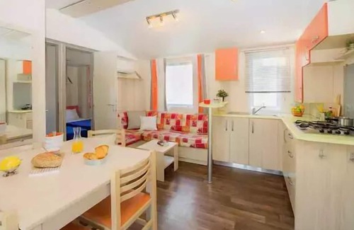 Lancieux House | Camping Le Villeu *** - Cozy 4-room mobile home for 6 people with air conditioning