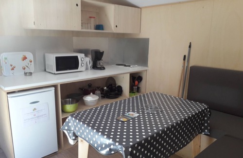 Pouldreuzic RV Rental | Camping Les Peupliers