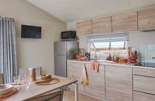 Martigues House | Camping - Piscine - ccafeig