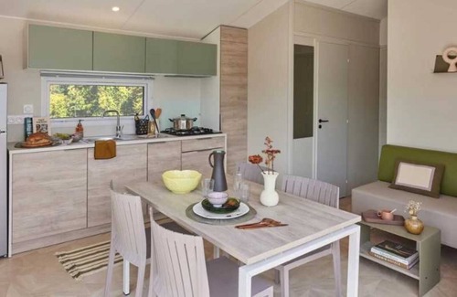 Martigues House | Camping - Piscine - ccafeig