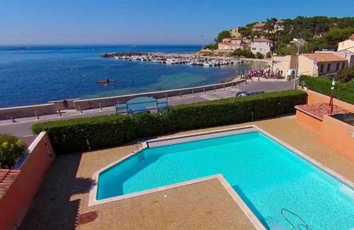 Martigues House | Camping - Piscine - ccafeig
