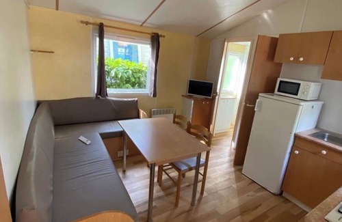 Petit-Palais-et-Cornemps House | Campsite Le Pressoir * - Mobil-Home Prestige 3bed (6/8 pers.)