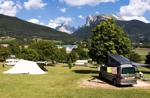Lus-la-Croix-Haute House | Campsite CHAMP LA CHEVRE * - Premium Cottage 6 pers. (37 m2) 6 persons