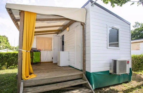 Foix House | Campsite DU LAC * - Cottage Valentin 2 people