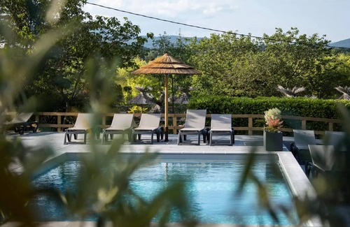 Laurac-en-Vivarais House | Campsite Flower Saint Amand * - Lodge Victoria Confort 3 rooms 4 people Without sanitary facilities