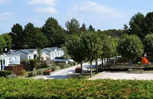 Stella-Plage House | Campsite La Forêt Stella-Plage * - Cottage Family – 3 bedrooms, 34 m2 with covered terrace, ideal for family or friends stays 6 people