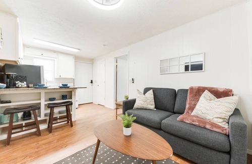 Norman House | Campus Corner Cabana