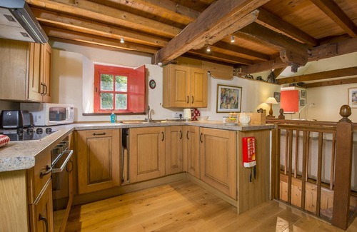 Camrose House | Camrose Mill, Holiday Property Camrose, Sleeps 4, 2 bedrooms, bathrooms