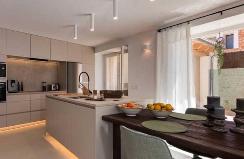 Sineu House | Can Carolin - newly renovated village house with pool, Can Carolin - neu saniertes Dorfhaus mit Pool