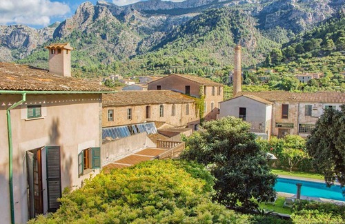 Soller Apartment | Can Jaume - Seven Bedroom Apartment, Sleeps 14
