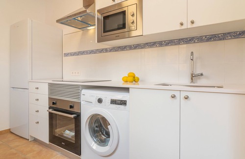 Andraitx Villa | CAN MOREU - Townhouse with private pool and free WiFi.