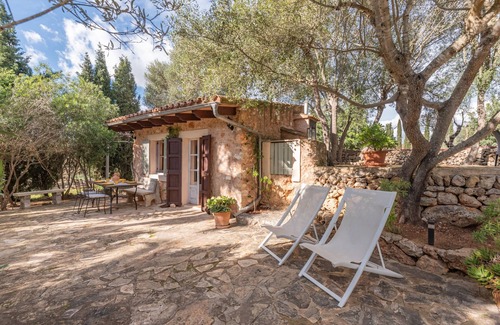 Costitx House | CAN PINA - ECO GROC - Apartment with shared pool in Costitx. Free WiFi