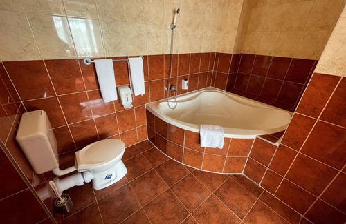 Kulso-Ferencvaros Hotel | Canada Hotel