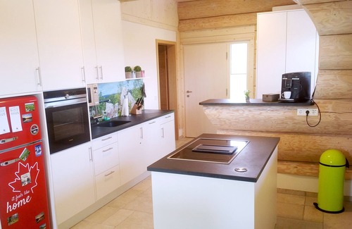 Langweiler Ski Chalet | Canadian log cabins in the Hunsrück with lake and national park views