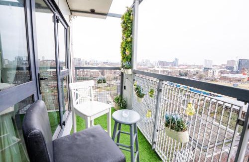 Lansbury Apartment | Canary Wharf Skyline Sanctuary London