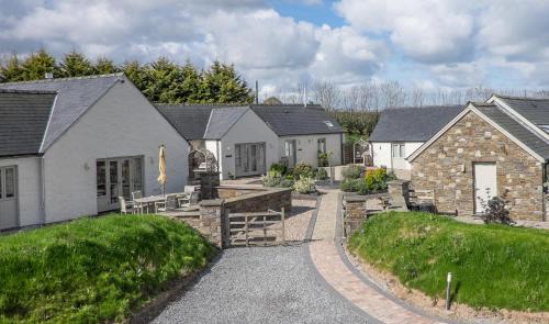 Canaston Wood Bed & Breakfast | Canaston Oaks