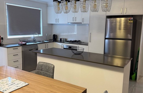 Moncrieff House | Canberra Family size 3 bedroom quiet home to remember!