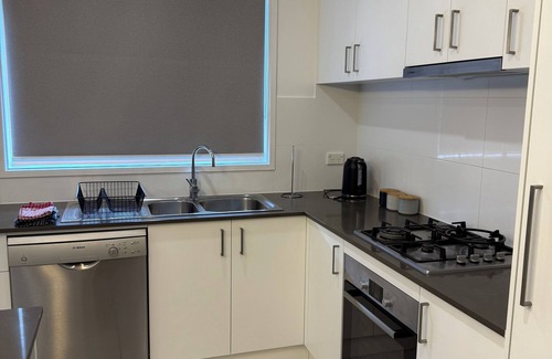 Moncrieff House | Canberra Family size 3 bedroom quiet home to remember!