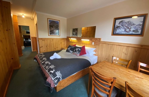 Thredbo House | Candlelight Lodge
