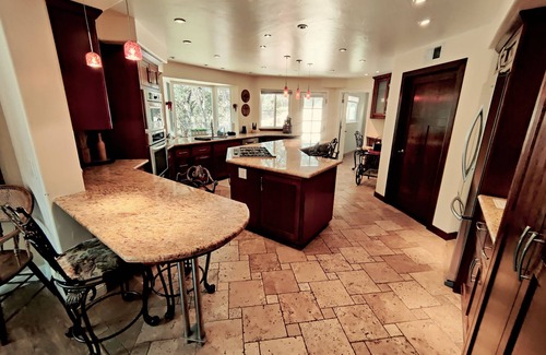 Paso Robles House | Candlewood Creek-Minutes from Downtown Paso Robles - Pool and Pet-Friendly!