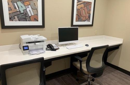 Walnut Creek Business Park Hotel | Candlewood Suites - Austin North by IHG