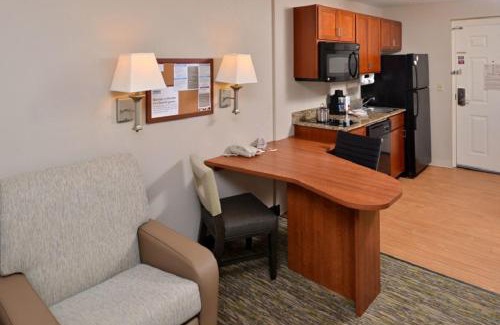 Okatie Hotel | Candlewood Suites - Bluffton-Hilton Head by IHG