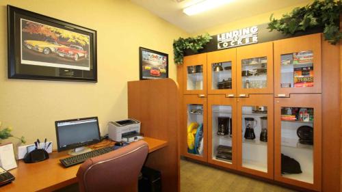 Bowling Green Hotel | Candlewood Suites Bowling Green by IHG