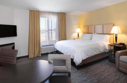 Enid Hotel | Candlewood Suites Enid by IHG