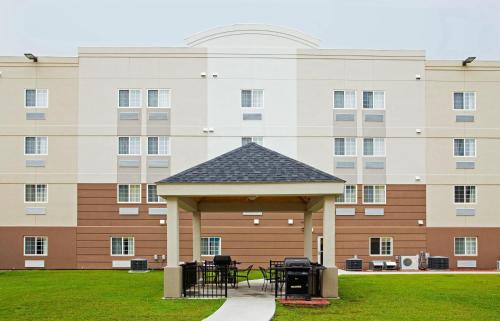 Jacksonville Hotel | Candlewood Suites Jacksonville by IHG