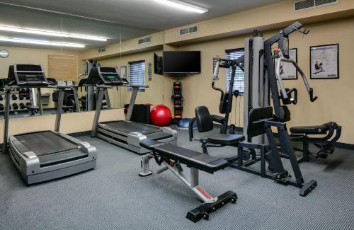 La Crosse Hotel | Candlewood Suites La Crosse by IHG
