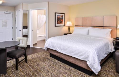 Sierra Vista Hotel | Candlewood Suites Sierra Vista by IHG