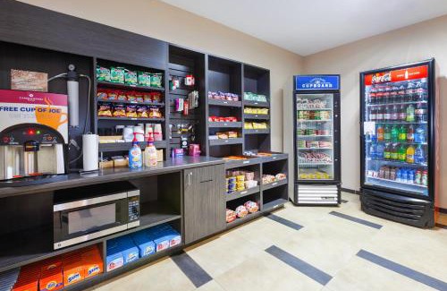 Strabane Hotel | Candlewood Suites Washington North by IHG