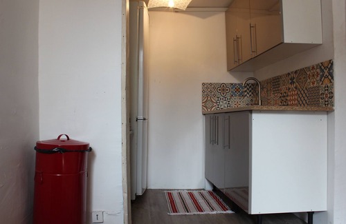 1st Arrondissement Apartment | Canebière Gambetta-Apartment-Apartment-Wet room-Street View