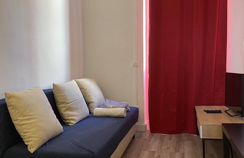 1st Arrondissement Apartment | Canebière T2-Apartment-Apartment-Wet room-Street View