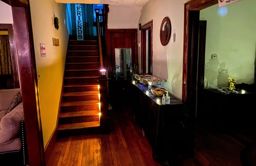 Highland Park House | Cannabis Friendly
