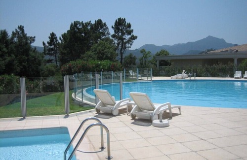 Mandelieu-La-Napoule Apartment | Cannes/Mandelieu Lux apt.Pool; Wifi; Sat Tv; Clim; Golf; 3 pools.Near beaches