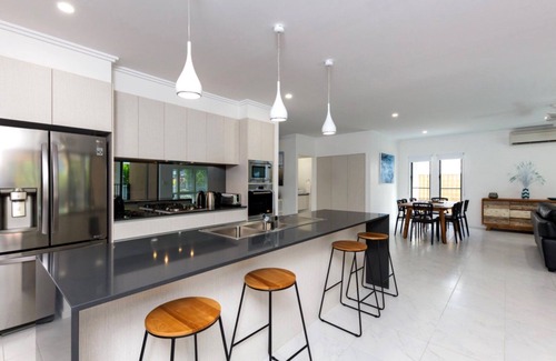 Palm Cove House | CANOPY HOUSE @ PALM COVE