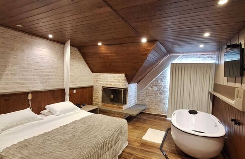 Loteamento Jardim Veu da Noiva Hotel | Cantos e Contos Boutique Hotel