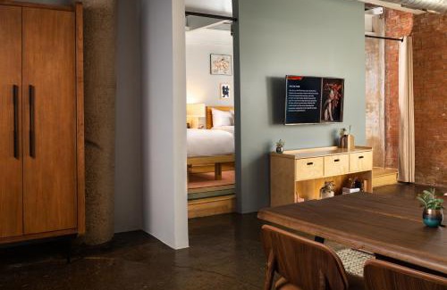 Cedars Hotel | Canvas Hotel Dallas
