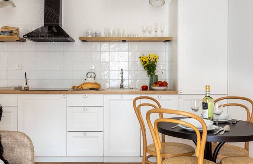 Stradom Apartment | Canvas House Apartament Oatmeal