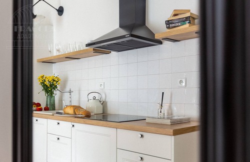 Stradom Apartment | Canvas House Apartament Oatmeal